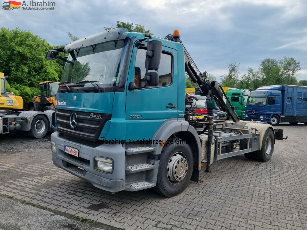 Mercedes-Benz 1824 DB 1824 Kipphydraulik, Kran MKG - Xe ben, Xe cẩu tự hành: hình 1 Mercedes-Benz 1824 DB 1824 Kipphydraulik, Kran MKG - Xe ben, Xe cẩu tự hành: hình 1