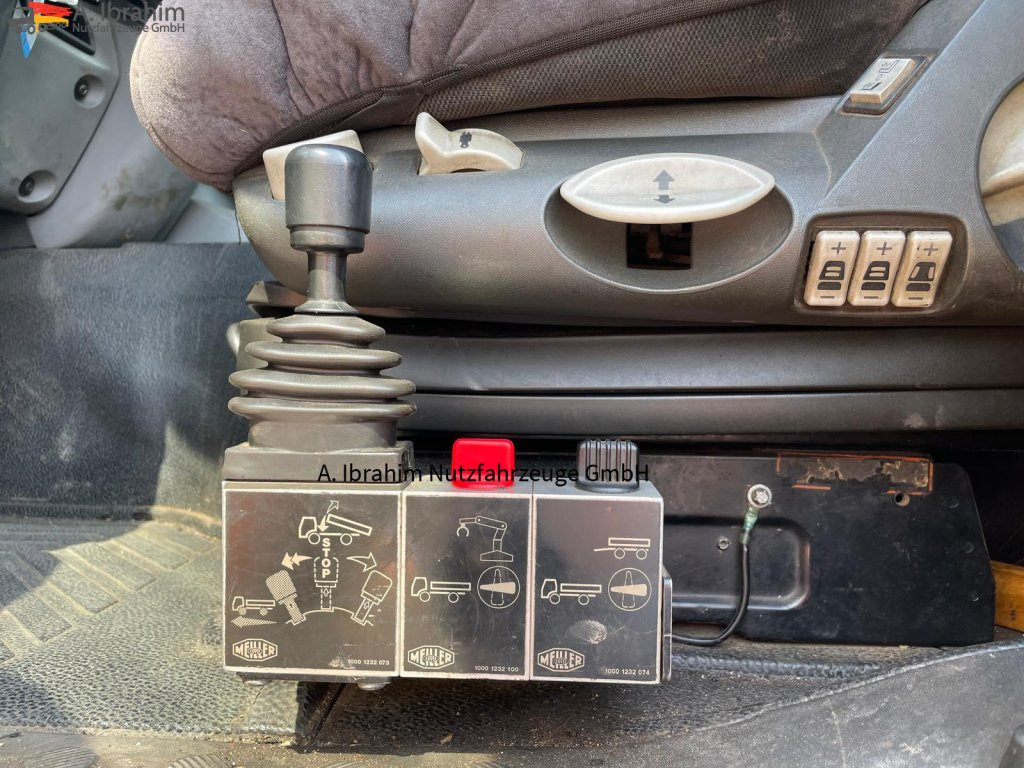 Mercedes-Benz 1836 Meiller 3-Seiten Kipper, Kran Atlas Atlas 125.2 A2 mit Funk FB - Xe ben, Xe cẩu tự hành: hình 2 Mercedes-Benz 1836 Meiller 3-Seiten Kipper, Kran Atlas Atlas 125.2 A2 mit Funk FB - Xe ben, Xe cẩu tự hành: hình 2