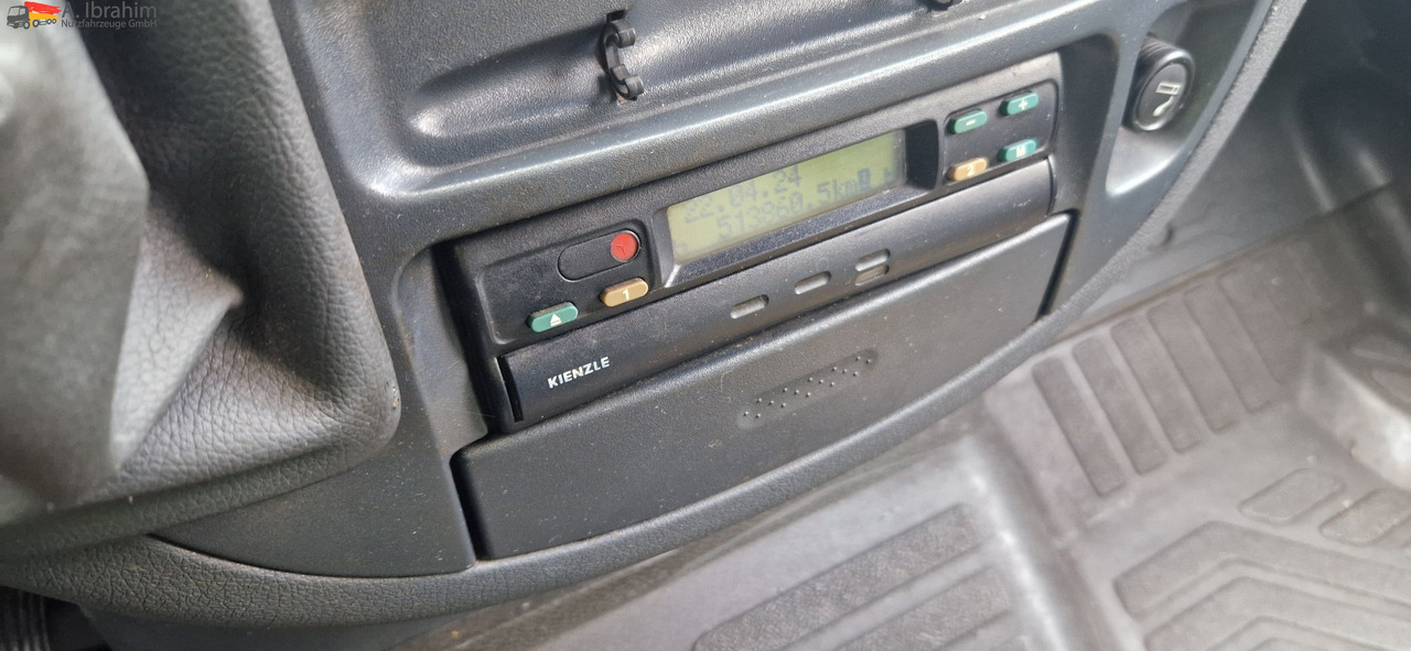 Mercedes-Benz 413 CDI Tiefkühlfächer, autom. Verkaufsklappe  Basis ist ok - Xe van đông lạnh: hình 2 Mercedes-Benz 413 CDI Tiefkühlfächer, autom. Verkaufsklappe  Basis ist ok - Xe van đông lạnh: hình 2