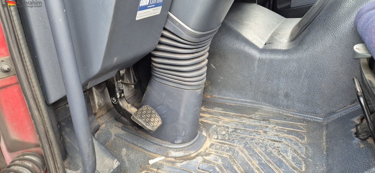 Mercedes-Benz Atego 823 LBW | Radstand 4900 mm | 7.2 m Pritsche Klima | 3 Pedals - Xe van thùng mui bạt: hình 4 Mercedes-Benz Atego 823 LBW | Radstand 4900 mm | 7.2 m Pritsche Klima | 3 Pedals - Xe van thùng mui bạt: hình 4