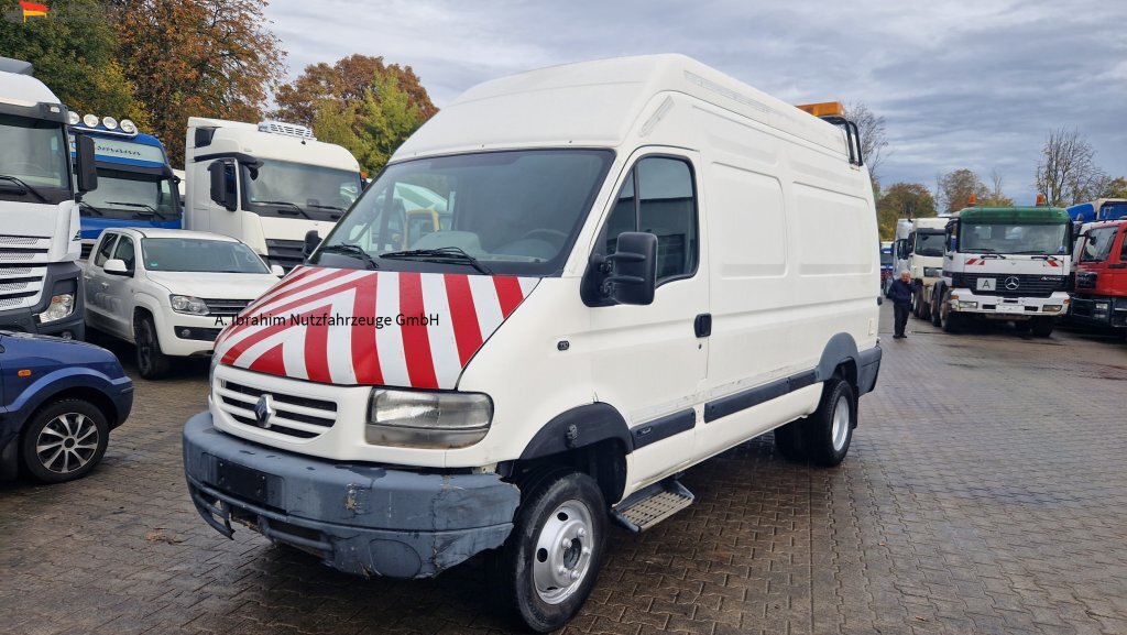 Renault 52AF, zwillingsbereift 2.8 nicht neu, aber läuft, - Xe van chở hàng: hình 1 Renault 52AF, zwillingsbereift 2.8 nicht neu, aber läuft, - Xe van chở hàng: hình 1
