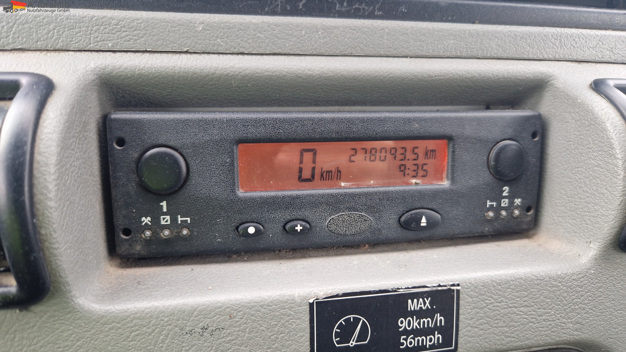 Renault 52AF, zwillingsbereift 2.8 nicht neu, aber läuft, - Xe van chở hàng: hình 3 Renault 52AF, zwillingsbereift 2.8 nicht neu, aber läuft, - Xe van chở hàng: hình 3