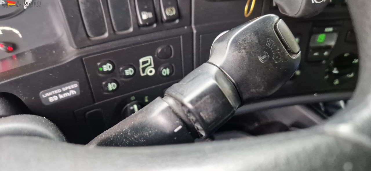 Scania R410 Retarder, Klima, Standklima Top Zustand!! - Xe tải thùng mui bạt: hình 2 Scania R410 Retarder, Klima, Standklima Top Zustand!! - Xe tải thùng mui bạt: hình 2