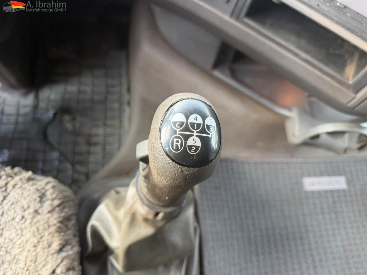 Volvo FH12-420 8x2 Fahrzeugpapiere Schweiz - Xe tải nâng móc: hình 3 Volvo FH12-420 8x2 Fahrzeugpapiere Schweiz - Xe tải nâng móc: hình 3