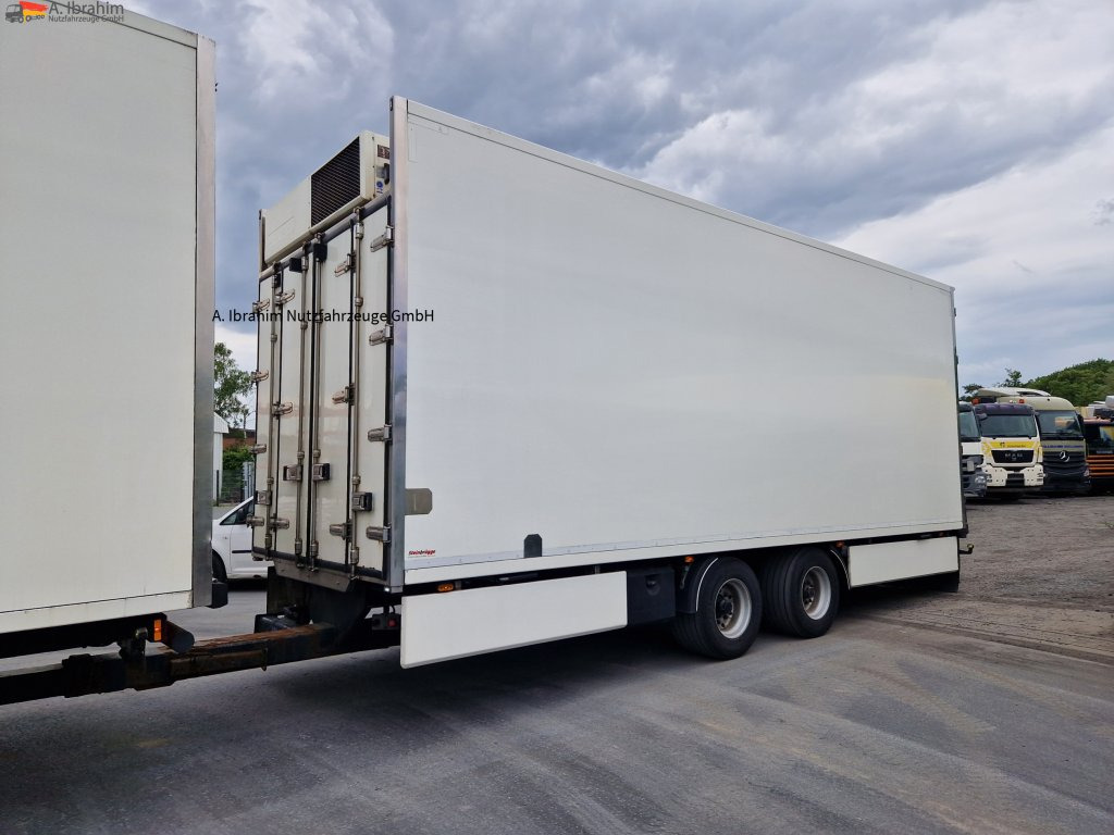 Wellmeyer TK018 Durchlader Frigoblock Zustand sauber, Durchlader, Portaltüren - Rơ moóc đông lạnh: hình 1 Wellmeyer TK018 Durchlader Frigoblock Zustand sauber, Durchlader, Portaltüren - Rơ moóc đông lạnh: hình 1