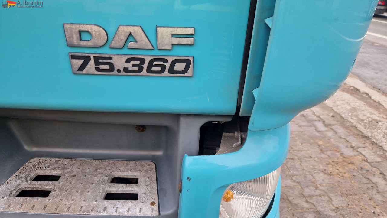 Daf FT CF 2x Nebenantrieb, Kipphydraulik deutsches Fahrzeug, fehlerfrei im Display - Xe đầu kéo: hình 5 Daf FT CF 2x Nebenantrieb, Kipphydraulik deutsches Fahrzeug, fehlerfrei im Display - Xe đầu kéo: hình 5
