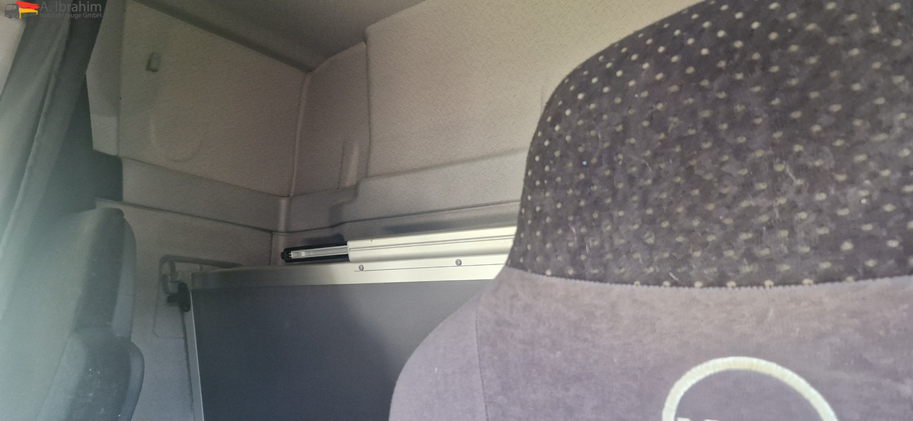 MAN TGS 18.400 PTO für Kompressor sehr sauber, 8x baugleich - Xe đầu kéo: hình 3 MAN TGS 18.400 PTO für Kompressor sehr sauber, 8x baugleich - Xe đầu kéo: hình 3