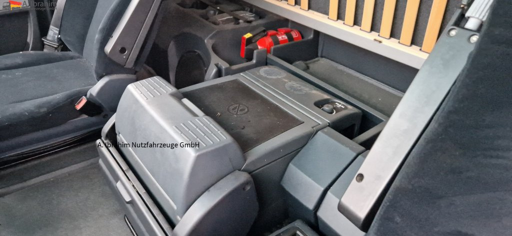 MAN TGX 18.440 Retarder, Klima, Standklima - Xe đầu kéo: hình 4 MAN TGX 18.440 Retarder, Klima, Standklima - Xe đầu kéo: hình 4