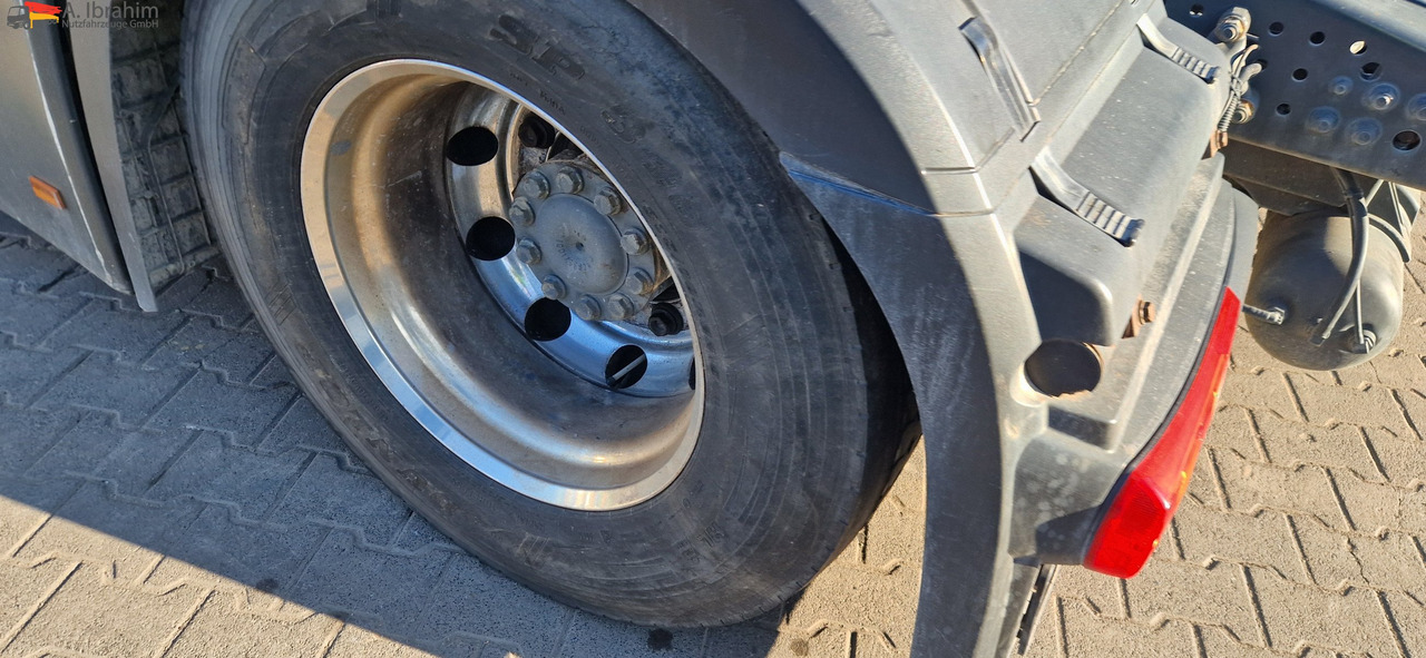 Mercedes-Benz 1840 Actros, 3x vorhanden, identisch - Xe đầu kéo: hình 4 Mercedes-Benz 1840 Actros, 3x vorhanden, identisch - Xe đầu kéo: hình 4