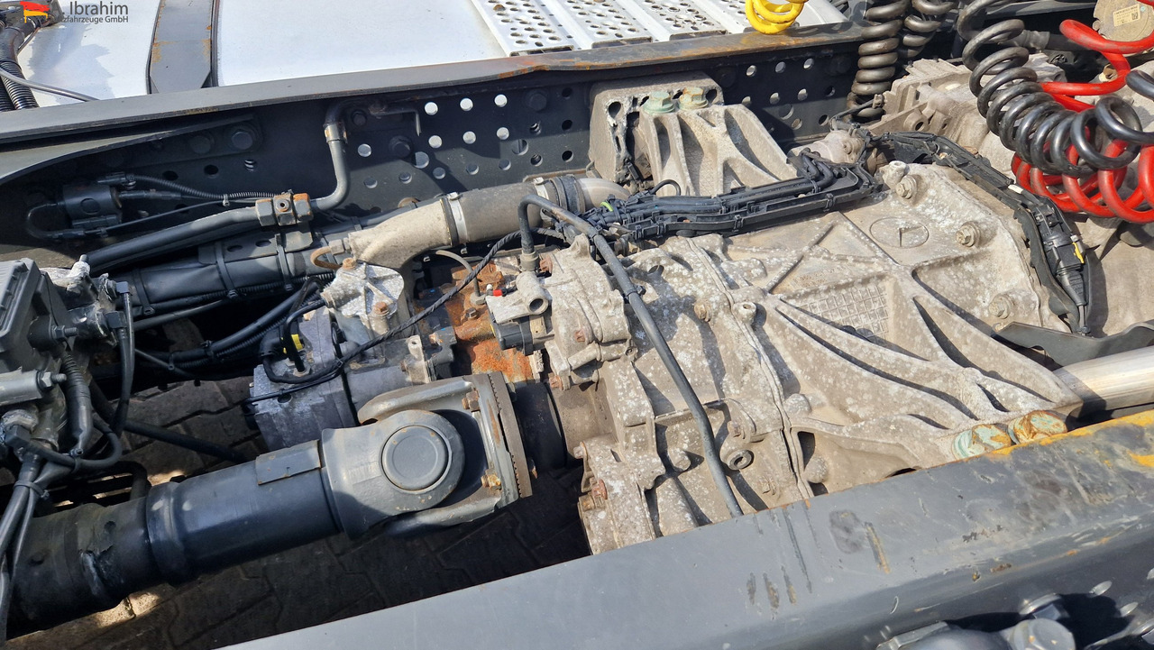 Mercedes-Benz 1842 sehr sauber, deutsches Fahrzeug Retarder, Klima - Xe đầu kéo: hình 5 Mercedes-Benz 1842 sehr sauber, deutsches Fahrzeug Retarder, Klima - Xe đầu kéo: hình 5