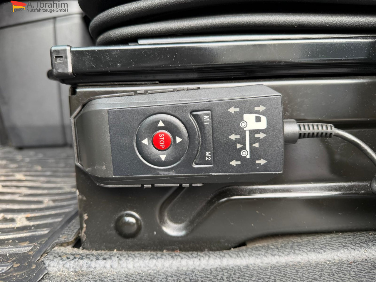 Mercedes-Benz 1842LS Retarder | 4x2 | Klima | MegaSpace - Xe đầu kéo: hình 4 Mercedes-Benz 1842LS Retarder | 4x2 | Klima | MegaSpace - Xe đầu kéo: hình 4