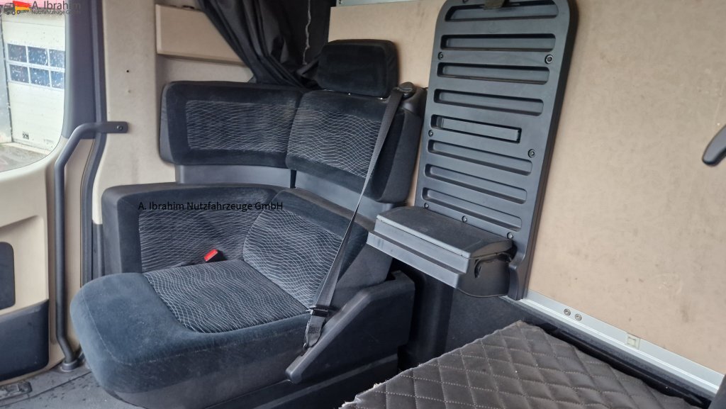 Mercedes-Benz 1843 Topzustand einsatzbereit, Motor nur 150 tkm - Xe đầu kéo: hình 2 Mercedes-Benz 1843 Topzustand einsatzbereit, Motor nur 150 tkm - Xe đầu kéo: hình 2