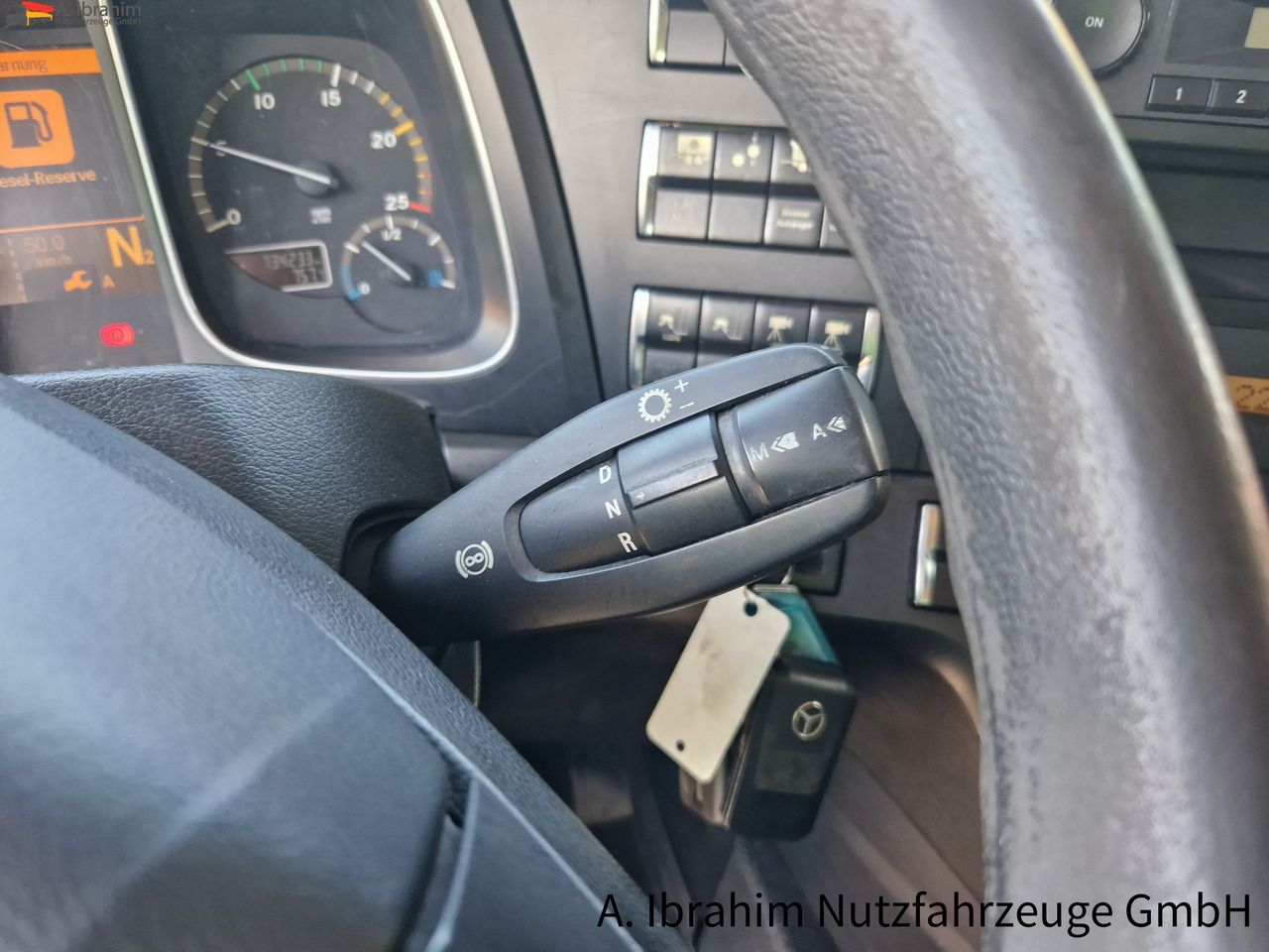 Mercedes-Benz 1845 Retarder, Klima, Navi Schneeketten, Euro 5 - Xe đầu kéo: hình 4 Mercedes-Benz 1845 Retarder, Klima, Navi Schneeketten, Euro 5 - Xe đầu kéo: hình 4