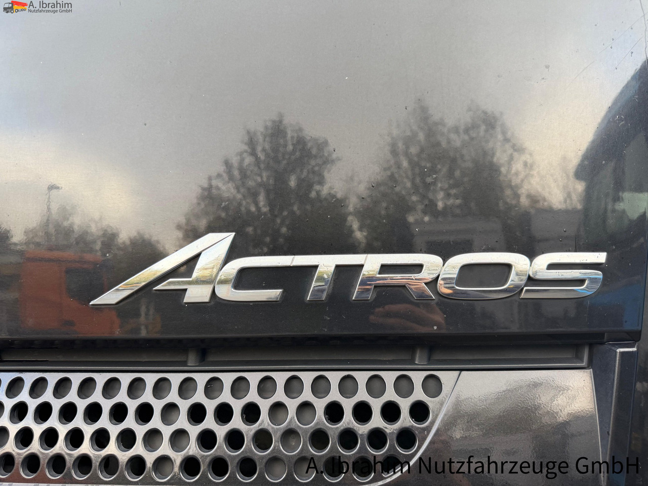 Mercedes-Benz Actros 1848 BigSpace | Retarder | Spoiler | Schubbodenhydraulik | 4x2 - Xe đầu kéo: hình 5 Mercedes-Benz Actros 1848 BigSpace | Retarder | Spoiler | Schubbodenhydraulik | 4x2 - Xe đầu kéo: hình 5