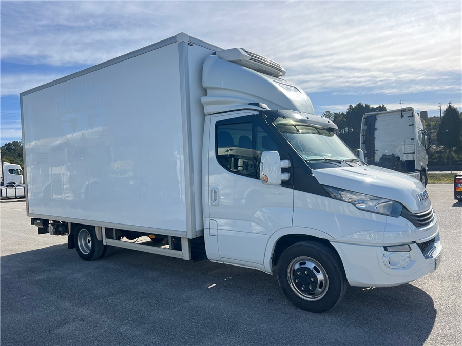 Iveco daily 35-180 - Xe van đông lạnh: hình 3 Iveco daily 35-180 - Xe van đông lạnh: hình 3