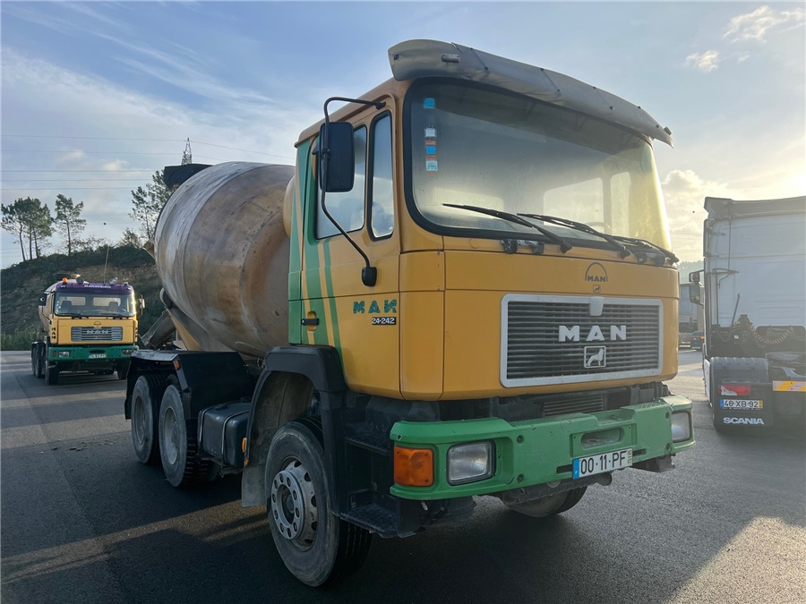 MAN - Xe trộn bê tông: hình 2 MAN - Xe trộn bê tông: hình 2