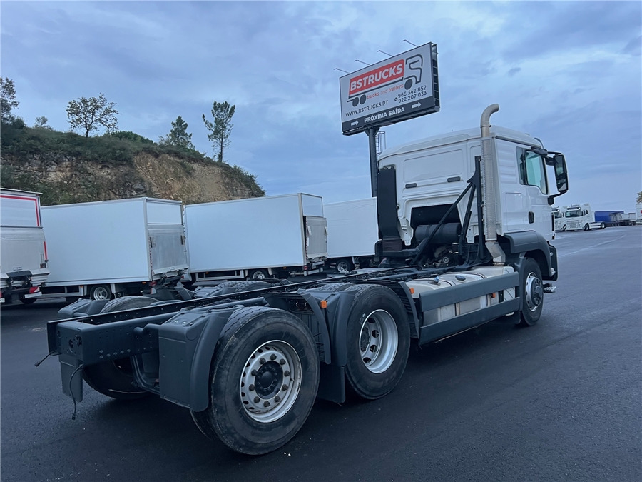 MAN TGS 28.360 BL E5 - Xe tải khung gầm: hình 4 MAN TGS 28.360 BL E5 - Xe tải khung gầm: hình 4