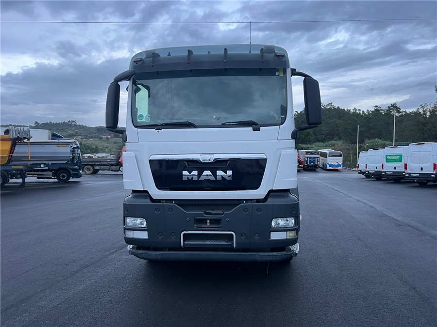 MAN TGS 28.360 BL E5 - Xe tải khung gầm: hình 2 MAN TGS 28.360 BL E5 - Xe tải khung gầm: hình 2
