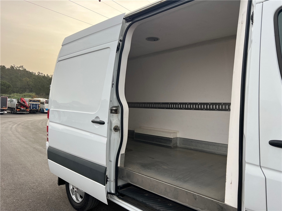 Cho thuê MERCEDES-BENZ SPRINTER 315CDI MERCEDES-BENZ SPRINTER 315CDI: hình 10