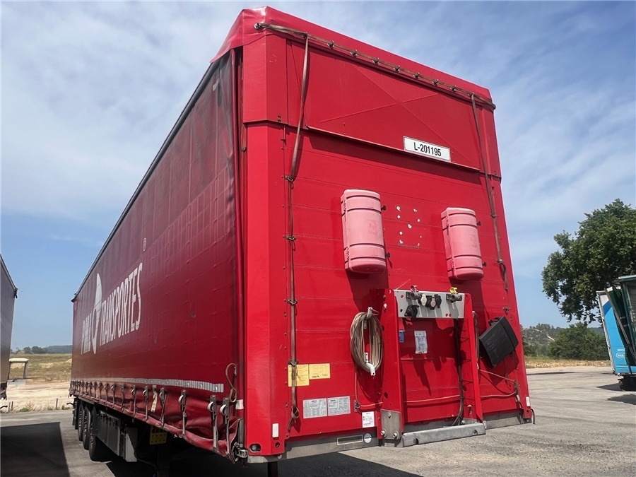 SCHMITZ CARGOBULL SCB-S3T TETO ELEVAR - Sơ mi rơ moóc mui bạt: hình 1 SCHMITZ CARGOBULL SCB-S3T TETO ELEVAR - Sơ mi rơ moóc mui bạt: hình 1
