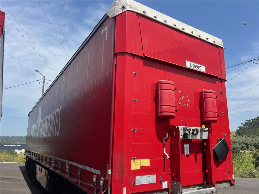 SCHMITZ CARGOBULL SCB-S3T TETO ELEVAR - Sơ mi rơ moóc mui bạt: hình 2 SCHMITZ CARGOBULL SCB-S3T TETO ELEVAR - Sơ mi rơ moóc mui bạt: hình 2
