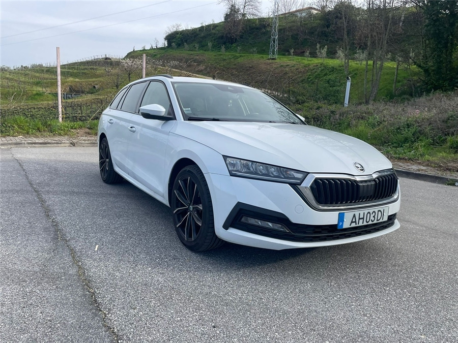 SKODA OCTAVIA - Xe hơi: hình 1 SKODA OCTAVIA - Xe hơi: hình 1
