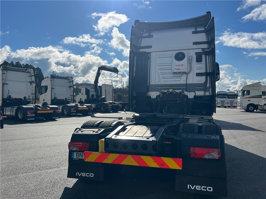 Iveco S-WAY 500 - Xe đầu kéo: hình 5 Iveco S-WAY 500 - Xe đầu kéo: hình 5