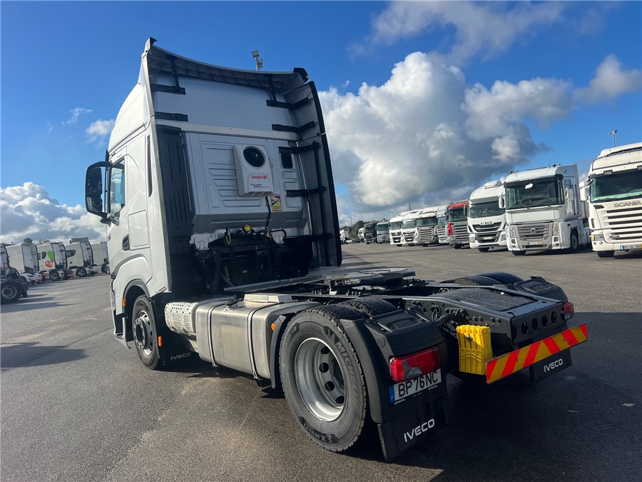 Iveco S-WAY 500 - Xe đầu kéo: hình 4 Iveco S-WAY 500 - Xe đầu kéo: hình 4