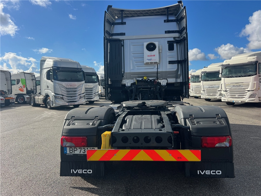 Iveco S-WAY 500 - Xe đầu kéo: hình 5 Iveco S-WAY 500 - Xe đầu kéo: hình 5
