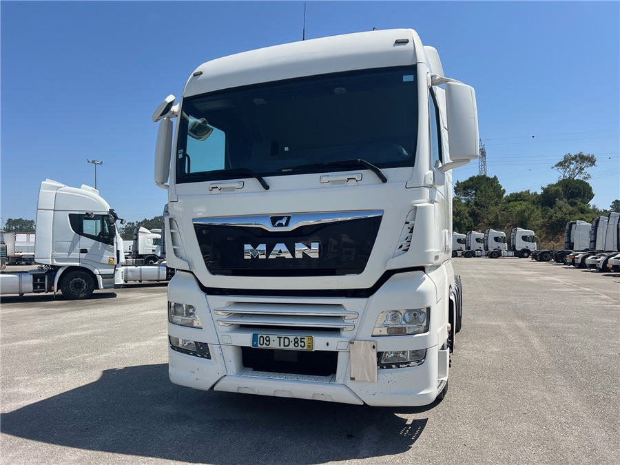 MAN TGX 18.460 - Xe đầu kéo: hình 2 MAN TGX 18.460 - Xe đầu kéo: hình 2