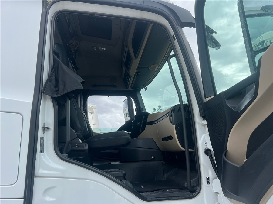 Xe đầu kéo MERCEDES-BENZ ACTROS 1845 LS: hình 10