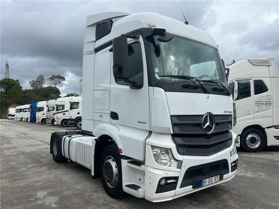 MERCEDES-BENZ ACTROS 1845 LS - Xe đầu kéo: hình 1 MERCEDES-BENZ ACTROS 1845 LS - Xe đầu kéo: hình 1