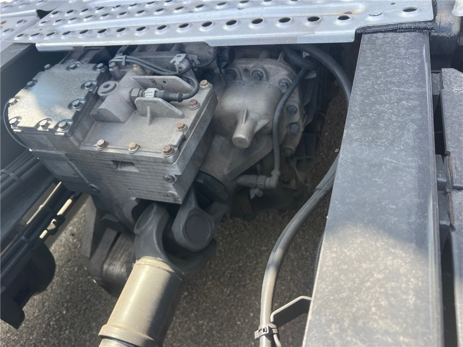 Xe đầu kéo Renault AE 440: hình 10