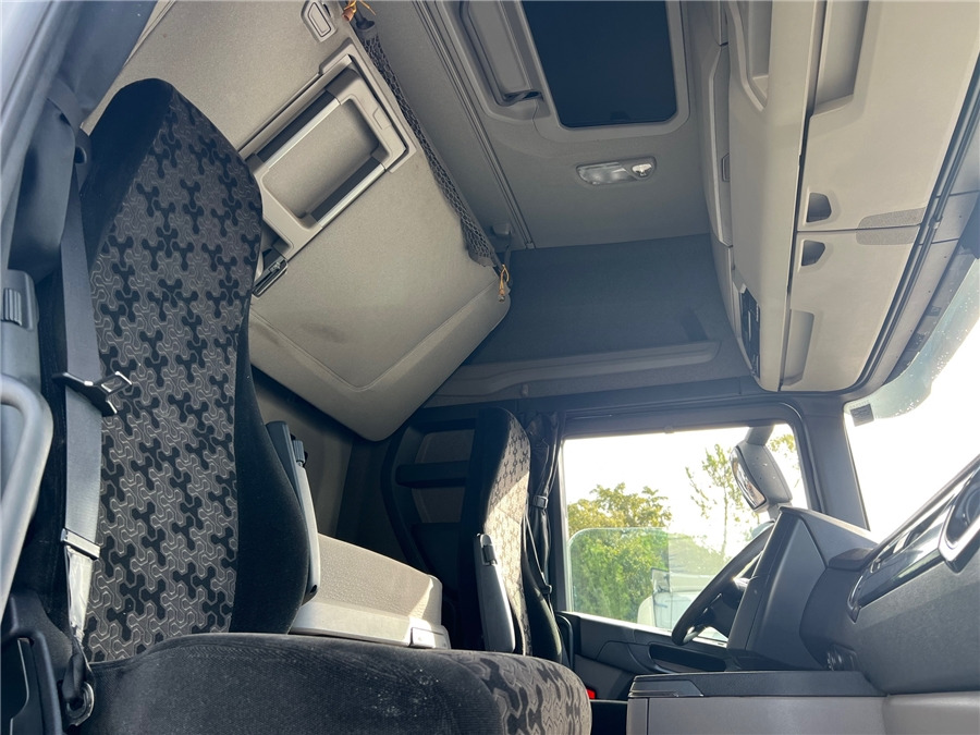 Xe đầu kéo Scania R450: hình 11