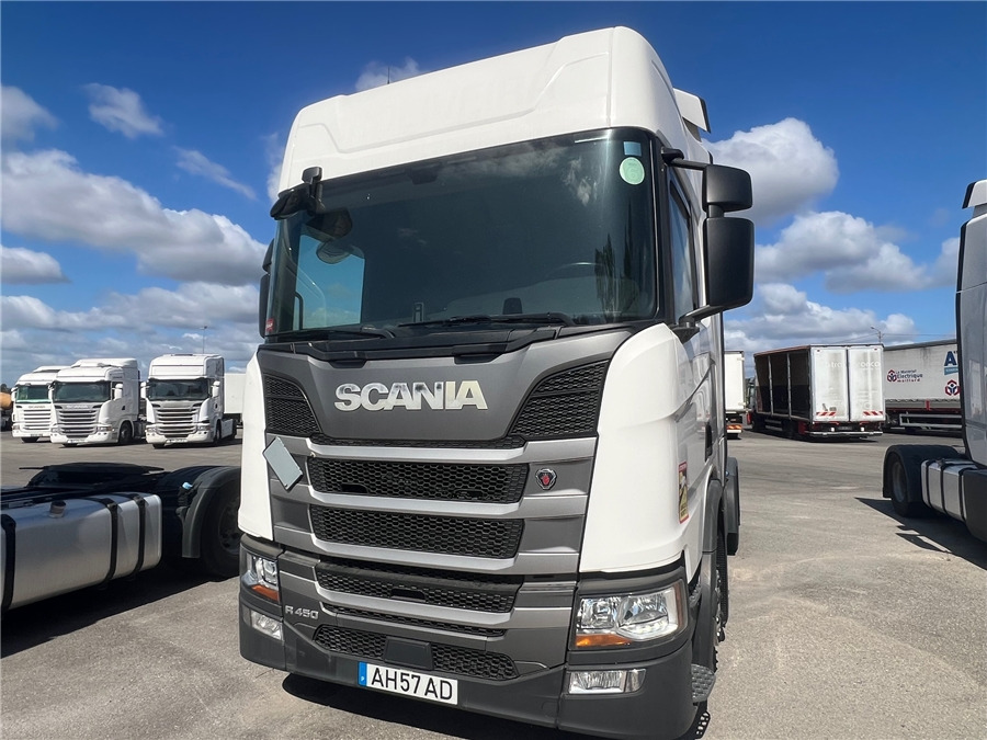 Scania R450 - Xe đầu kéo: hình 2 Scania R450 - Xe đầu kéo: hình 2
