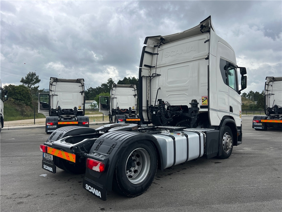 Scania R450 - Xe đầu kéo: hình 4 Scania R450 - Xe đầu kéo: hình 4