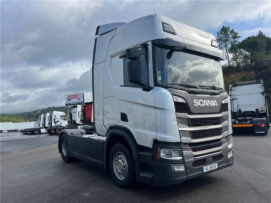 Scania R450 - Xe đầu kéo: hình 1 Scania R450 - Xe đầu kéo: hình 1