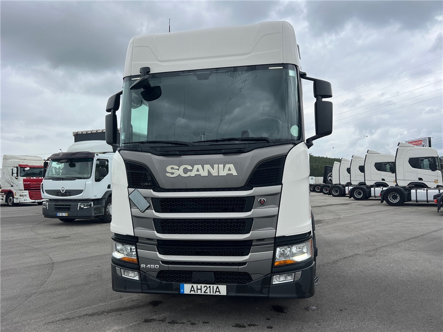 Scania R450 - Xe đầu kéo: hình 2 Scania R450 - Xe đầu kéo: hình 2