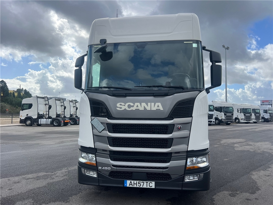 Scania R450 - Xe đầu kéo: hình 2 Scania R450 - Xe đầu kéo: hình 2