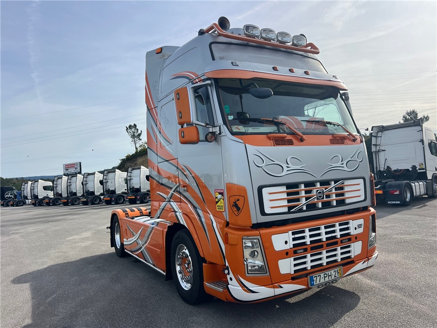 Volvo FH 16 - Xe đầu kéo: hình 3 Volvo FH 16 - Xe đầu kéo: hình 3