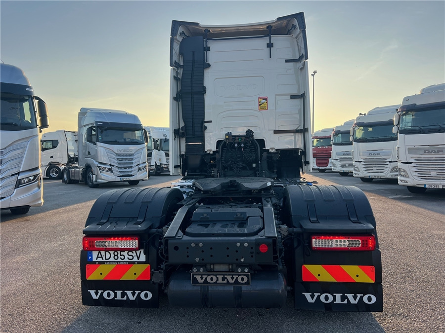 Volvo FH500 / RETARDER / IPARKCOOL - Xe đầu kéo: hình 5 Volvo FH500 / RETARDER / IPARKCOOL - Xe đầu kéo: hình 5