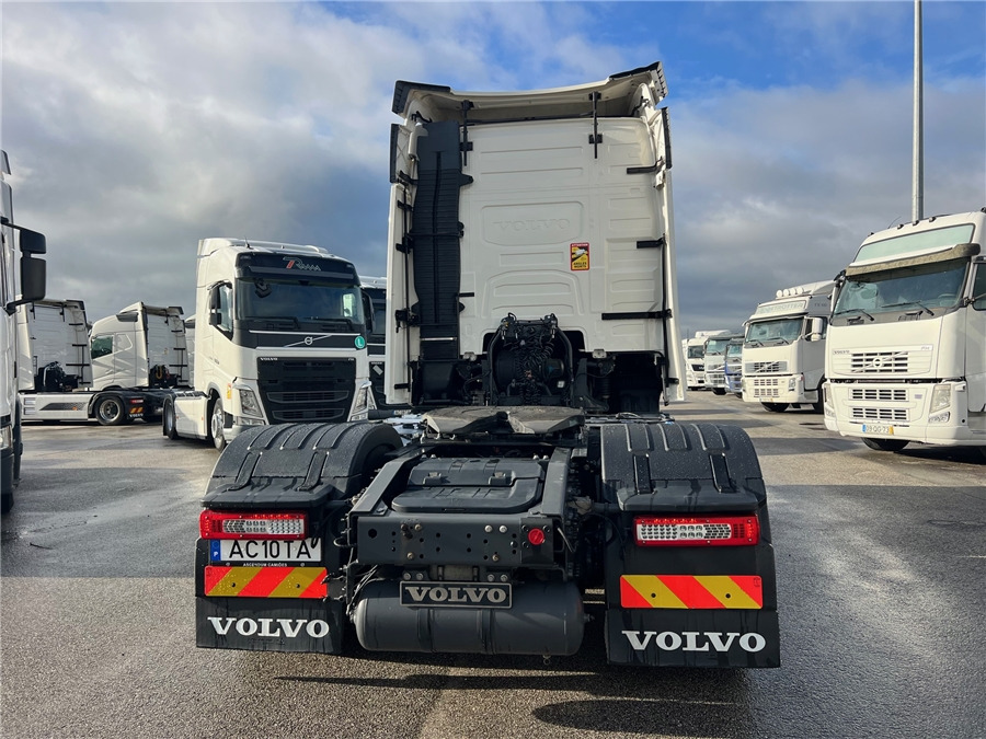 Volvo FH500 / RETARDER / IPARKCOOL - Xe đầu kéo: hình 5 Volvo FH500 / RETARDER / IPARKCOOL - Xe đầu kéo: hình 5