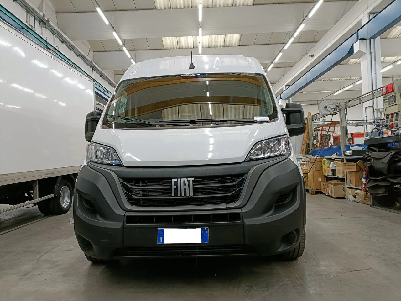 FIAT DUCATO 35 L3H2 - Xe van chở hàng: hình 2 FIAT DUCATO 35 L3H2 - Xe van chở hàng: hình 2
