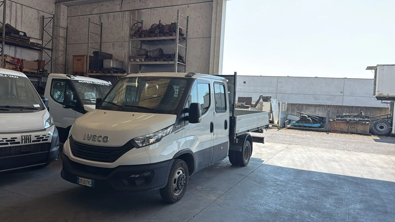 IVECO DAILY 35C16 DOPPIA CABINA RIBALTABILE TRILATERALE 3.0 - Xe ben nhỏ: hình 1 IVECO DAILY 35C16 DOPPIA CABINA RIBALTABILE TRILATERALE 3.0 - Xe ben nhỏ: hình 1