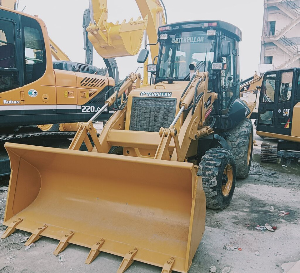 Caterpillar 430F - Máy xúc trước múc sau: hình 5 Caterpillar 430F - Máy xúc trước múc sau: hình 5