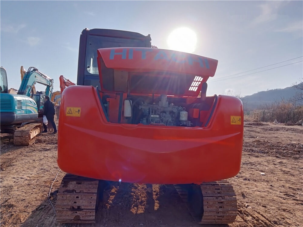 Hitachi ZX60 - Máy xúc mini: hình 5 Hitachi ZX60 - Máy xúc mini: hình 5