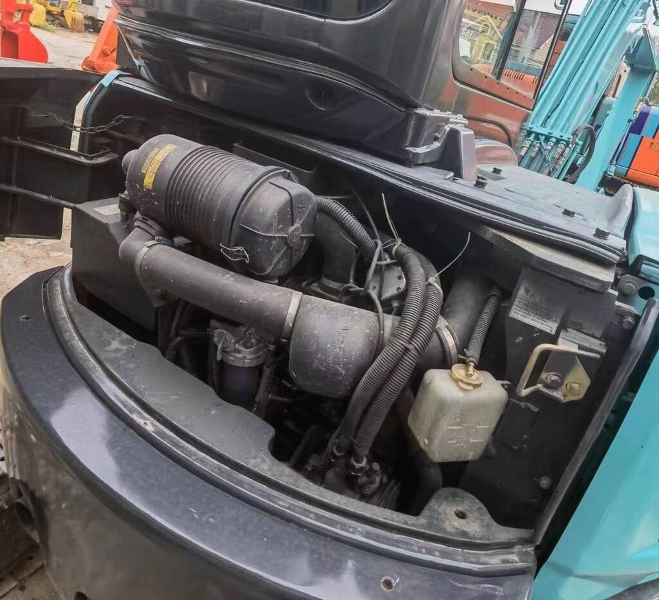 Kobelco SK55 - Máy xúc bánh xích: hình 4 Kobelco SK55 - Máy xúc bánh xích: hình 4
