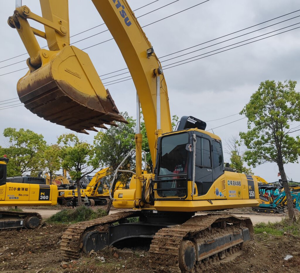 Komatsu PC350 - Máy xúc bánh xích: hình 2 Komatsu PC350 - Máy xúc bánh xích: hình 2