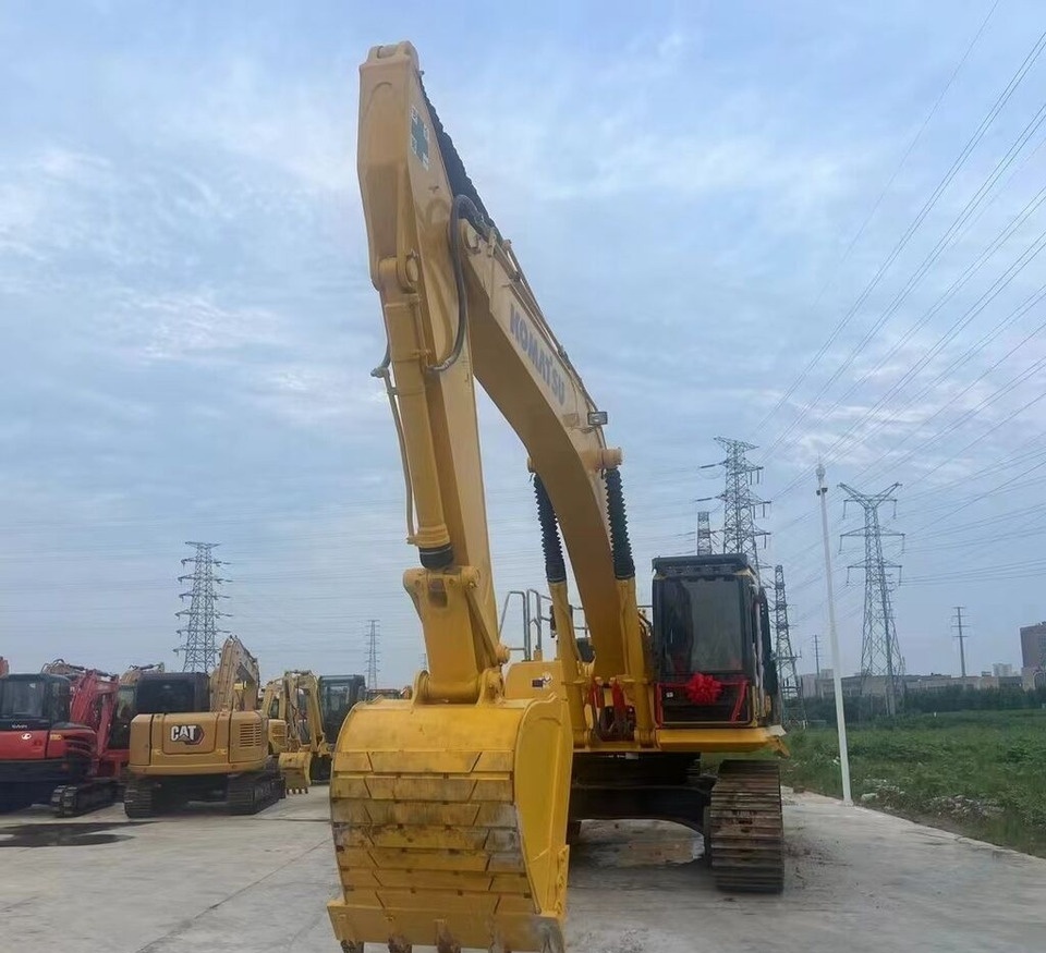 Komatsu PC350 - Máy xúc bánh xích: hình 4 Komatsu PC350 - Máy xúc bánh xích: hình 4