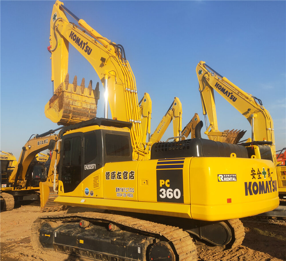 Komatsu PC360 - Máy xúc bánh xích: hình 2 Komatsu PC360 - Máy xúc bánh xích: hình 2